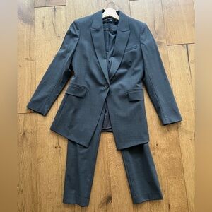 Theory suits blazer size 6 pants size 4